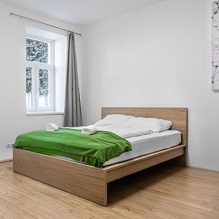 Delightful 2Br Shared Apartment - Ideal For Longstays Відень Екстер'єр фото
