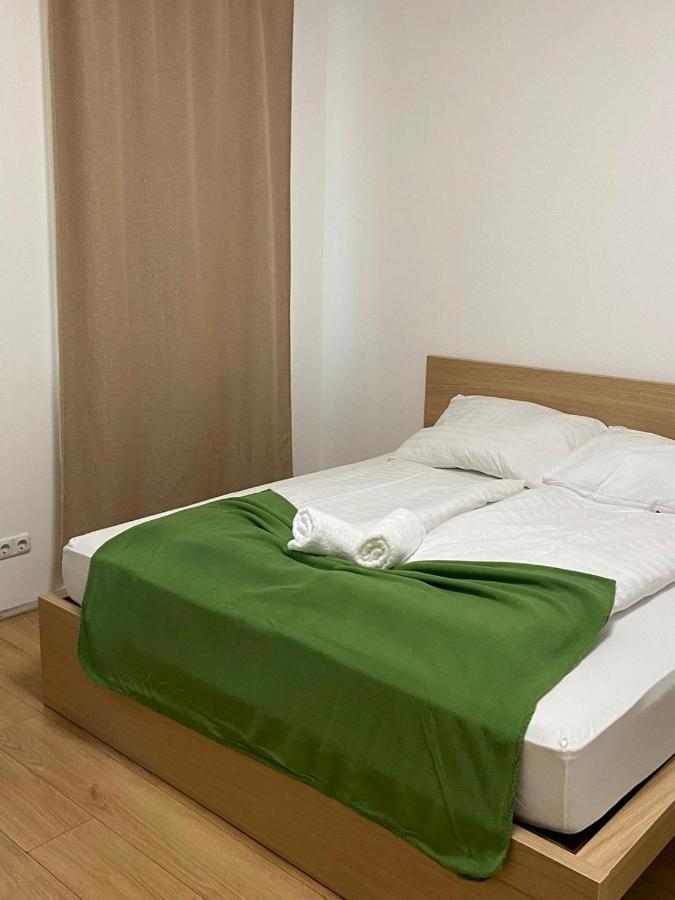 Delightful 2Br Shared Apartment - Ideal For Longstays Відень Екстер'єр фото